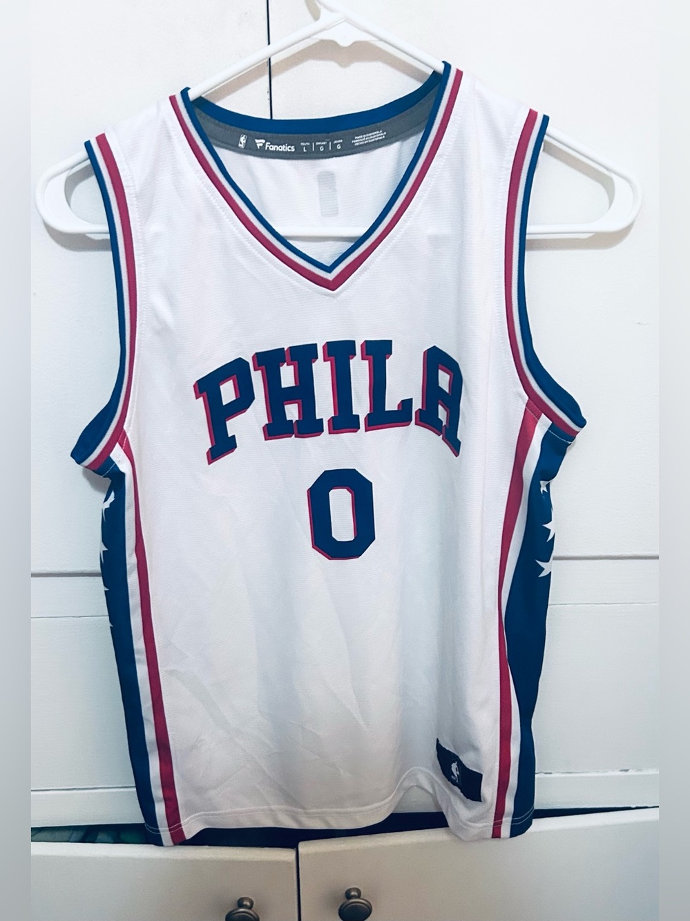Tyrese Maxey BOYS jersey size large
